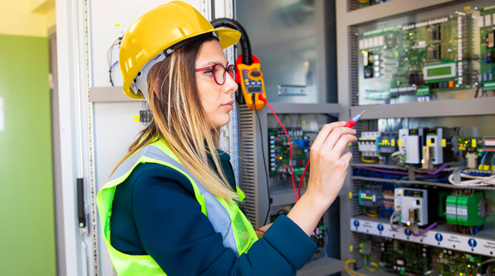 Técnico en Mantenimiento Industrial